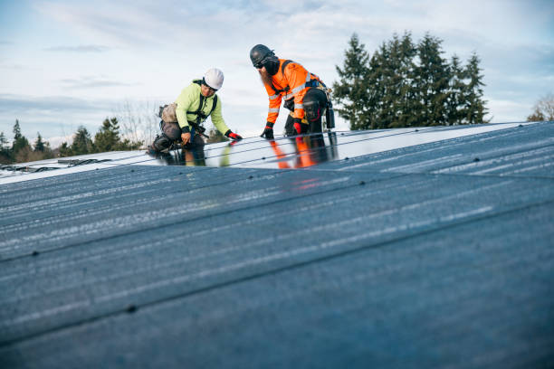 Reliable Emergency Roof Repair contractor in Reedsburg, WI by Roof Repair Smedway